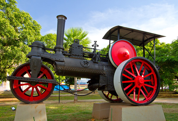 Historic traction engine in Corumbá